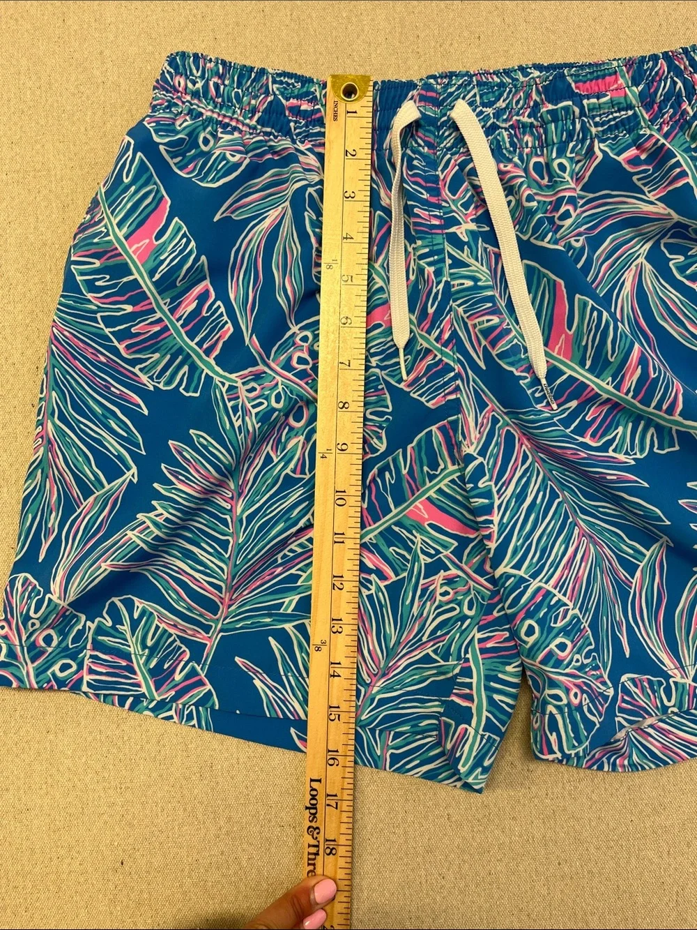 Chubbies Tropical Palm Print Swim Trunks Shorts Mens Large Blue